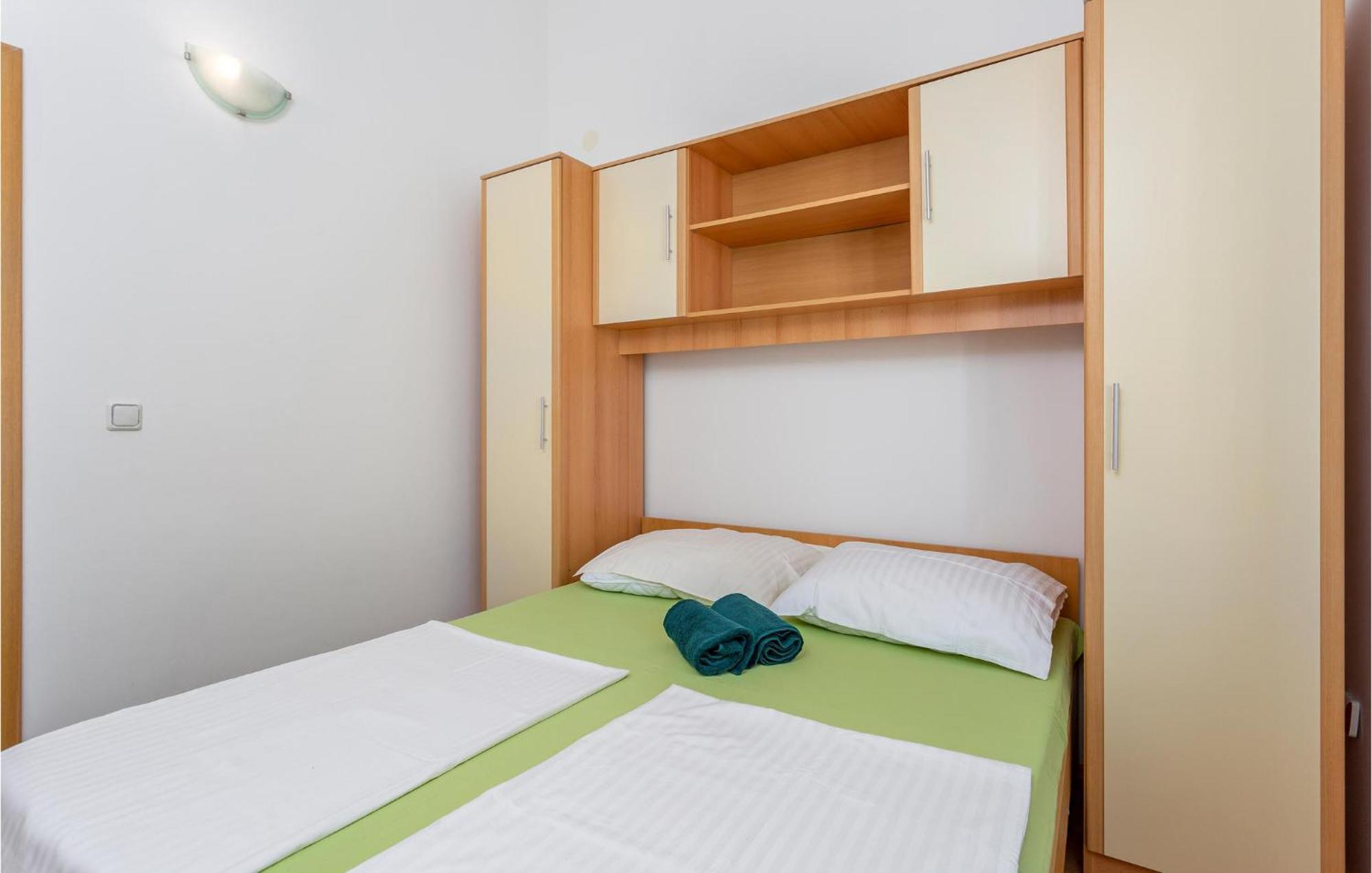 Beautiful Apartment In Krk With Kitchen Krk Town Kültér fotó