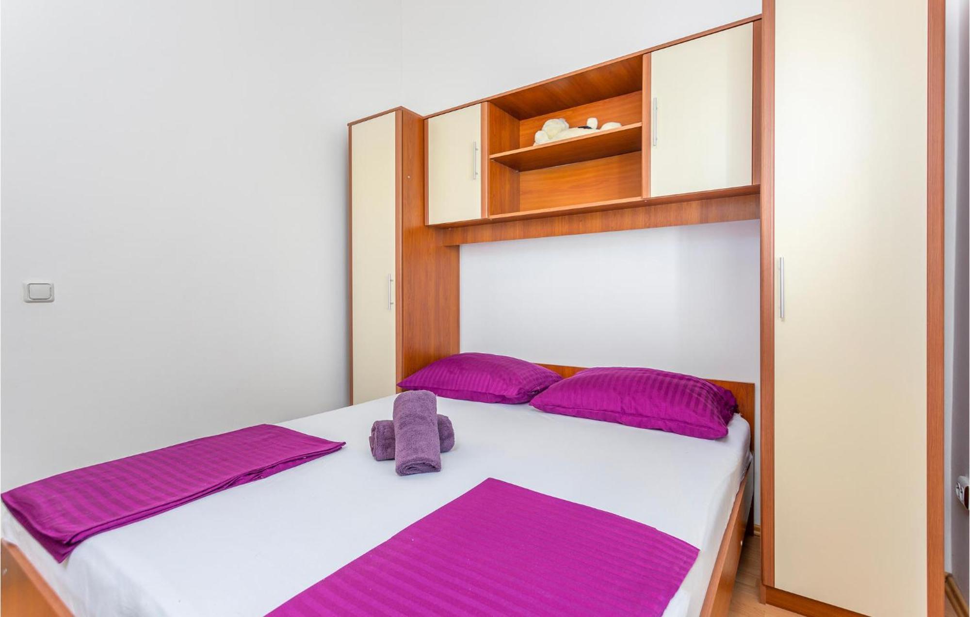 Beautiful Apartment In Krk With Kitchen Krk Town Kültér fotó